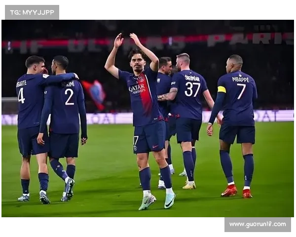 巴黎圣日耳曼与马赛激情对决 法甲巅峰之战的难忘瞬间