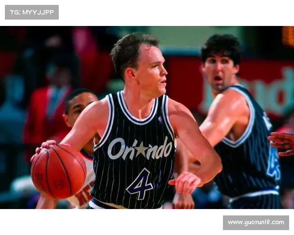 拉塞尔11冠纪录难以超越，篮球历史上的不朽传奇依然令人叹为观止